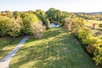 2601 Baugh Rd in Thompson's Station, TN - Building Photo - Building Photo