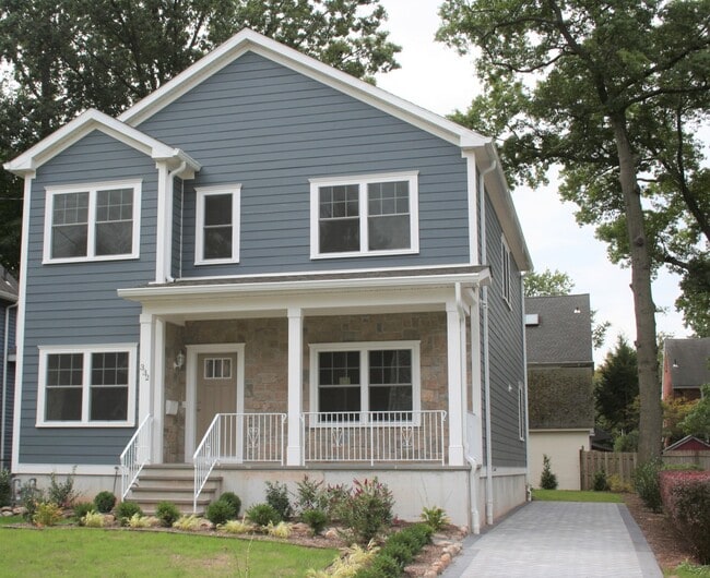 332 Sherman Ave Rentals in Teaneck, NJ