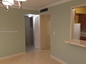 9301 SW 92nd Ave in Miami, FL - Building Photo - Building Photo