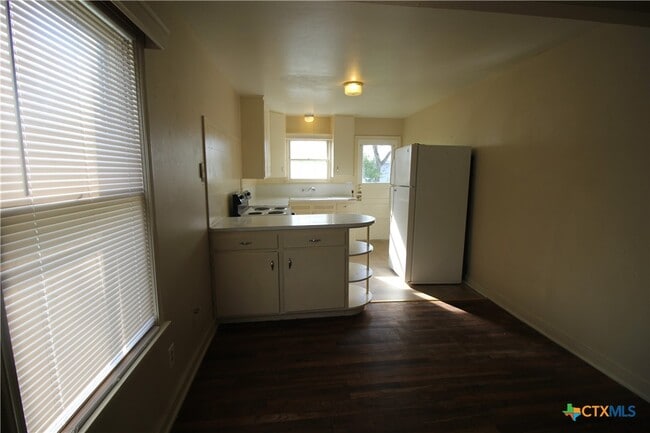 property at 669 Roosevelt St