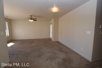 1714 Redbud Dr in Joplin, MO - Building Photo - Building Photo