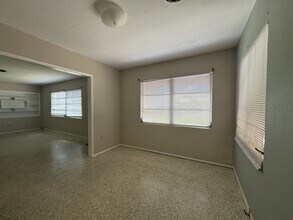 512 Dante St in Venice, FL - Building Photo - Building Photo