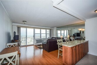 9400 Atlantic Ave in Margate City, NJ - Building Photo - Building Photo