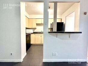111 Riverside Dr E in Windsor, ON - Building Photo - Building Photo