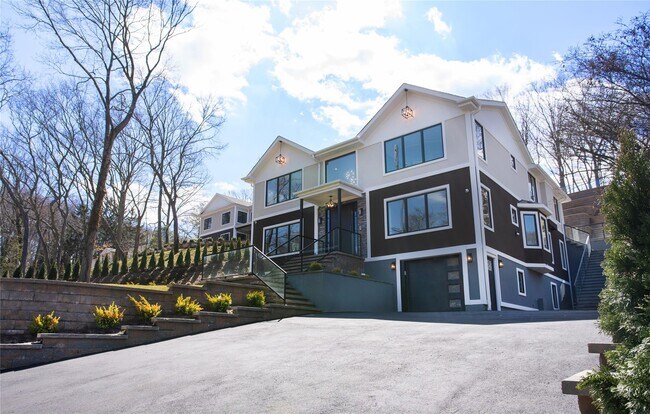 property at 150 Sugar Toms Ln