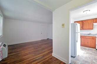 3909 Dolfield Ave in Baltimore, MD - Building Photo - Building Photo