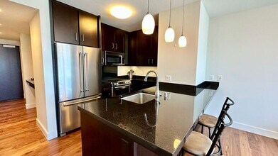 1189 Waimanu St in Honolulu, HI - Building Photo - Building Photo