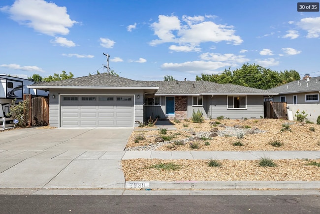 property at 2939 Aulin Dr