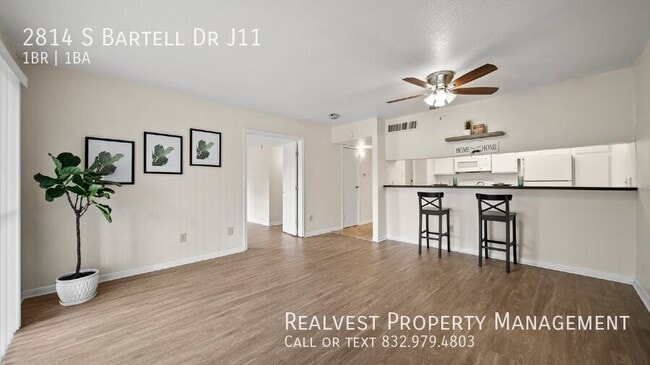 property at 2814 S Bartell Dr