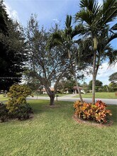 300 NW 42nd St in Boca Raton, FL - Building Photo - Building Photo