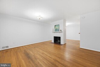 3908 Braddock Rd in Alexandria, VA - Building Photo - Building Photo