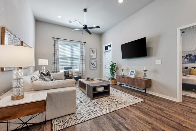 Avenue64 Apartments in O'Fallon, MO - Building Photo - Building Photo