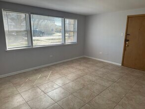 7400 N Harlem Ave in Chicago, IL - Building Photo - Building Photo