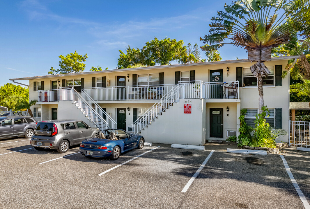 1638-1648 Redwood St in Sarasota, FL - Building Photo