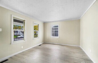 2116 Moreland Ave in Dayton, OH - Foto de edificio - Building Photo