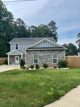 5120 Lakeview Rd in Charlotte, NC - Building Photo - Building Photo