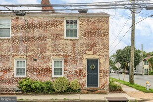 316 Frederick St in Fredericksburg, VA - Building Photo