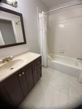 802 Constitution Dr in Homestead, FL - Building Photo - Building Photo