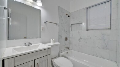 1528 E St SE in Washington, DC - Building Photo - Building Photo