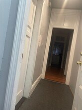 36 Calumet St, Unit 1 in Boston, MA - Foto de edificio - Building Photo