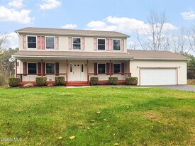 30 Dick Lynch Rd in Stillwater, NY - Building Photo
