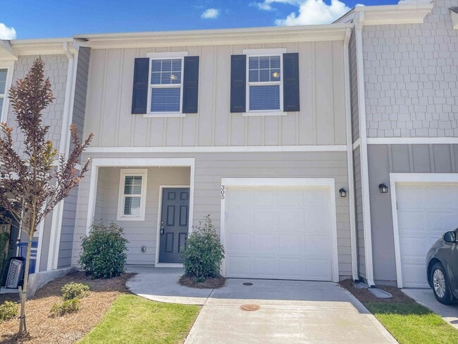 property at 305 Penn Sta Wy