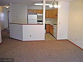 855 Highview Dr in New Richmond, WI - Building Photo - Building Photo