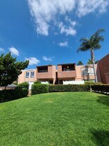 7740 Margerum Ave in San Diego, CA - Building Photo