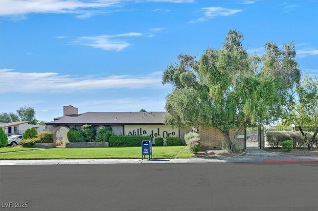 property at 4474 Buena Vista Dr