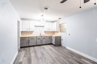 3751 San Juan Dr in Mobile, AL - Building Photo - Building Photo