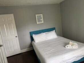 4400 Buckingham in Detroit, MI - Foto de edificio - Building Photo