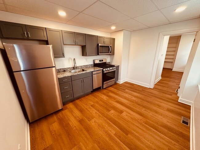 property at 211 S Beaver St