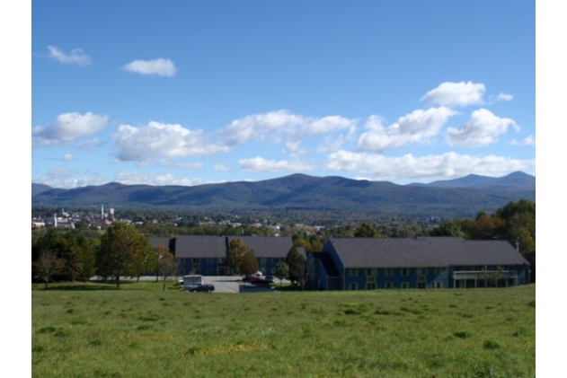 Highland Meadows in Rutland, VT - Building Photo