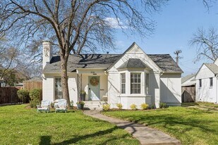 5739 Ellsworth Ave in Dallas, TX - Building Photo