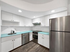 901 Euclid Ave in Miami Beach, FL - Building Photo - Building Photo