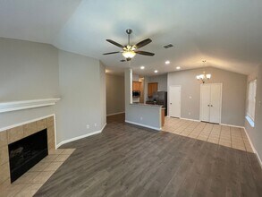 1521 Carrigan Ln in Denton, TX - Building Photo - Building Photo