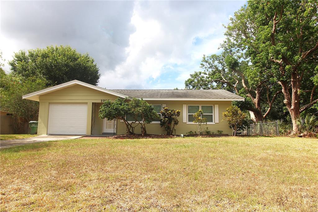 2200 Rose St in Sarasota, FL - Building Photo