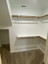 24029 Wildwood Rd in Porter, TX - Foto de edificio - Building Photo