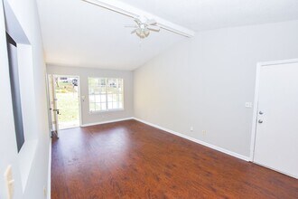 3103 Gayhart Dr NW in Huntsville, AL - Building Photo - Building Photo