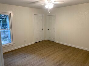 3900 Sanger Ave in Waco, TX - Building Photo - Building Photo