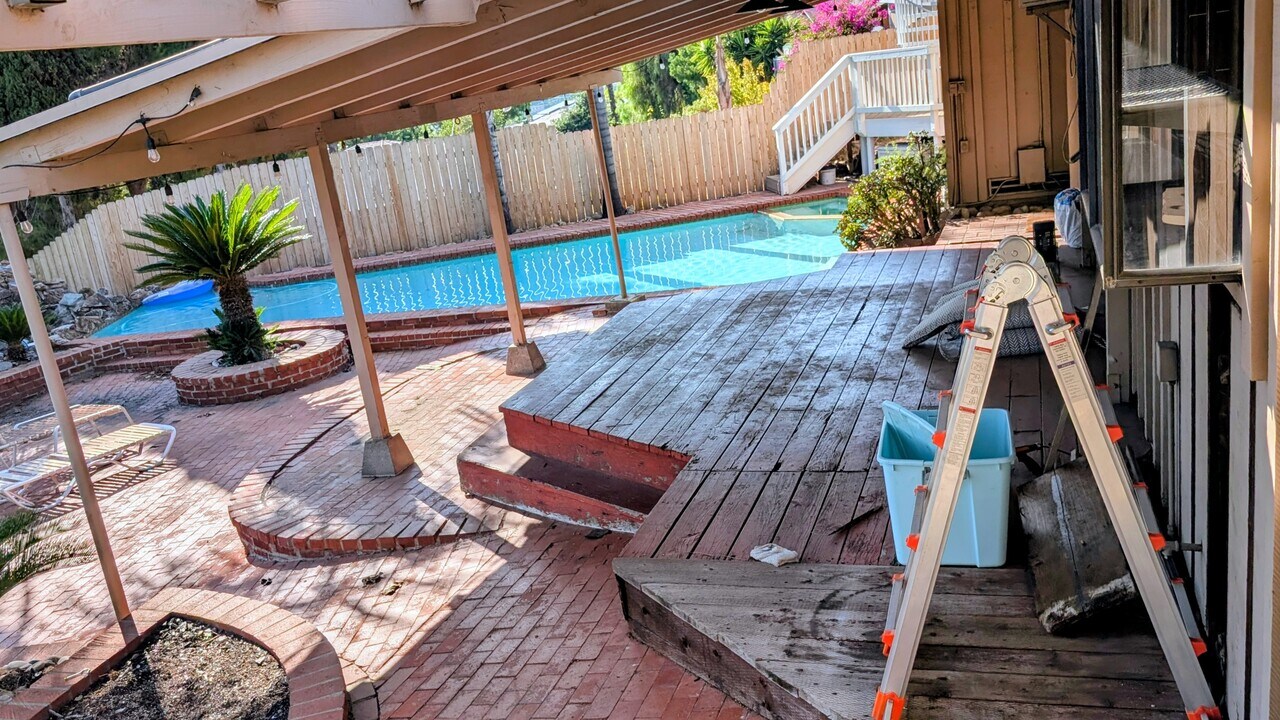 5432 Arizona Ave in La Mesa, CA - Building Photo