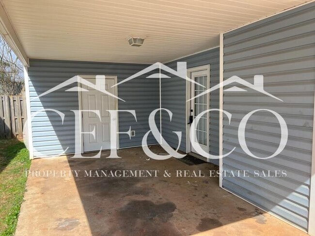 828 W Emerald Springs Dr in Boiling Springs, SC - Building Photo - Building Photo