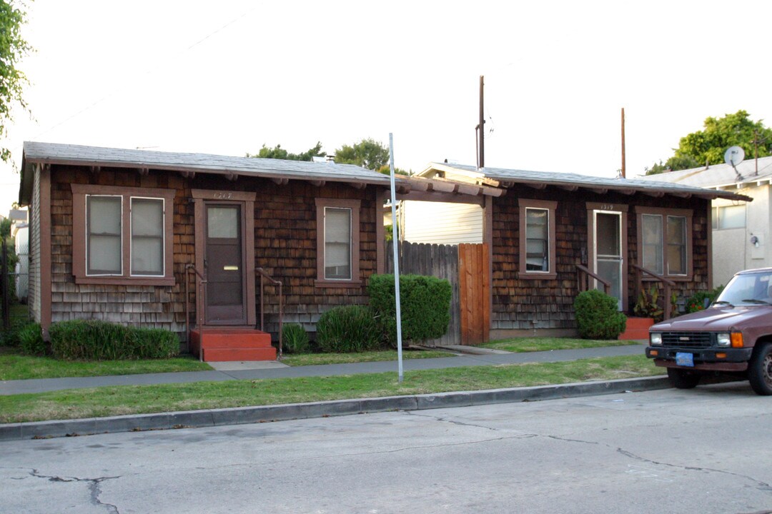 1317-1319 Termino Ave in Long Beach, CA - Building Photo