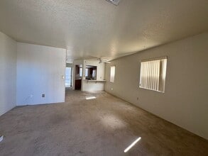 3400 Sunriver Rd in Bullhead City, AZ - Building Photo - Building Photo