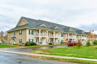 CDS MONARCH SENIOR LIVING - HARD ROAD in Webster, NY - Building Photo