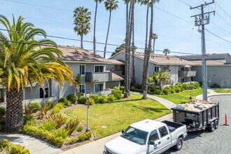 Presidio Park in Santa Barbara, CA - Foto de edificio - Building Photo