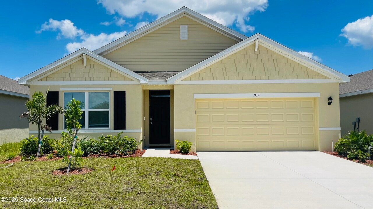 1115 Valley View Ave in Rockledge, FL - Building Photo