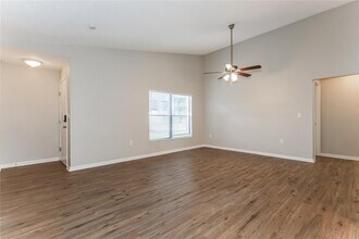 1418 Monte Lake Dr in Valrico, FL - Building Photo - Building Photo