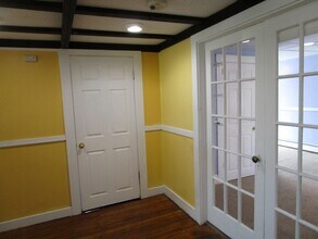 216 Irving St in Framingham, MA - Building Photo - Building Photo