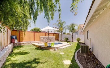 30134 Sierra Madre Dr in Temecula, CA - Building Photo - Building Photo